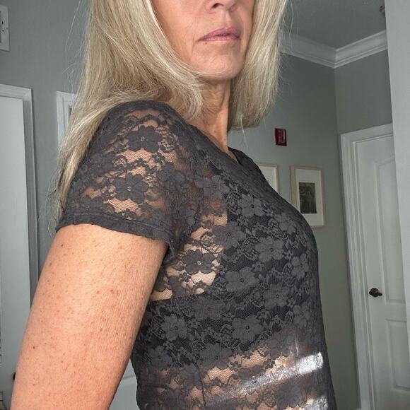 H&M Conscious Grey Sheer Top Short Sleeve Grunge Goth Fall Lace Indie Boho - Picture 4 of 7